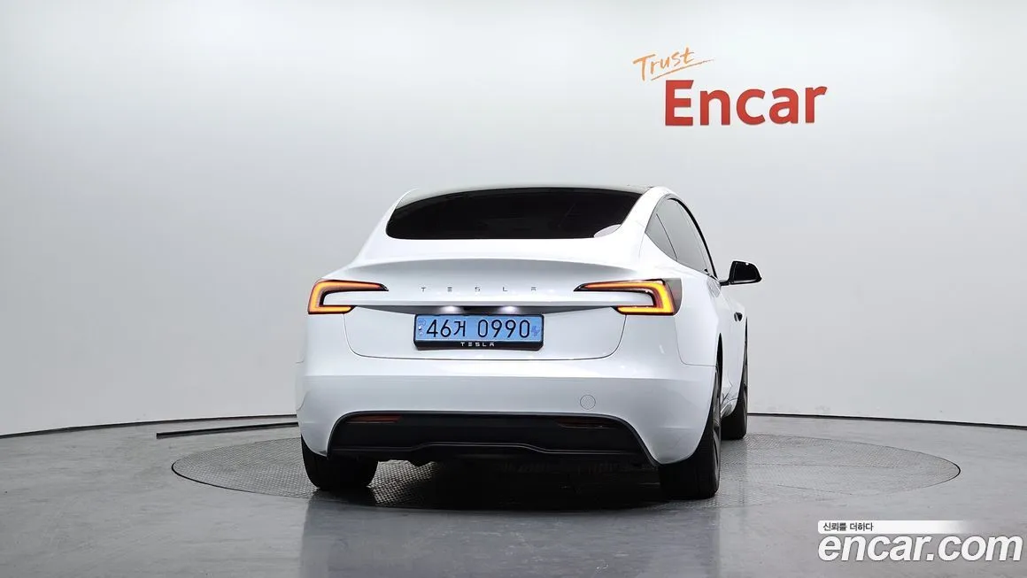Tesla Model 3 — фото 6