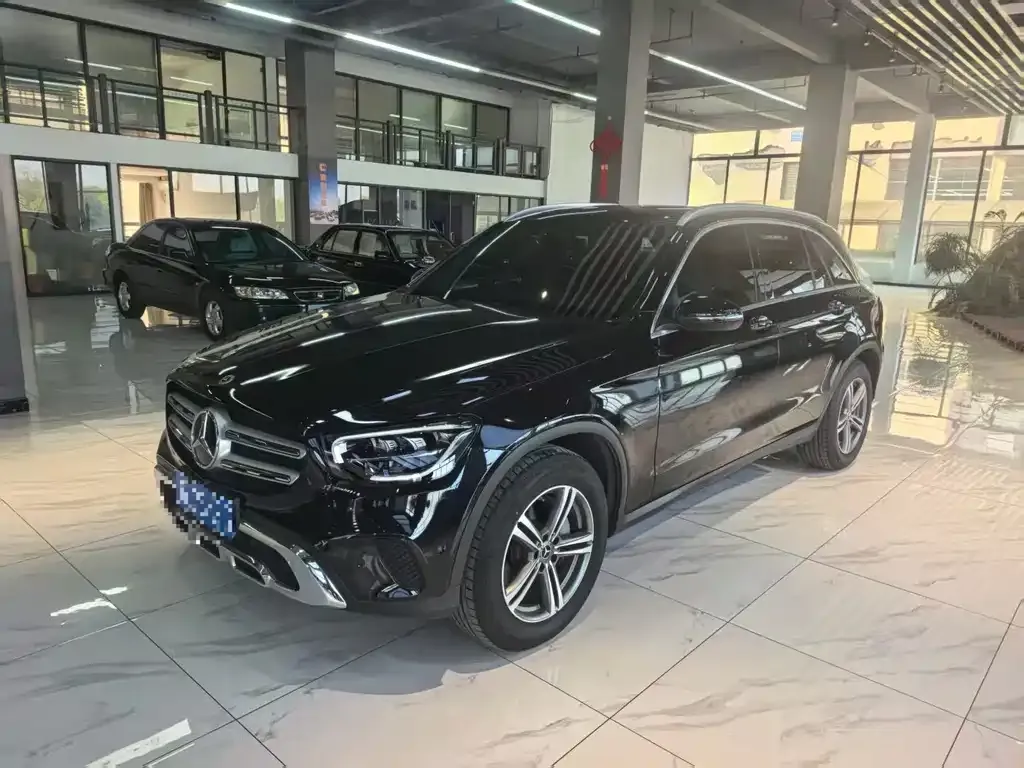 Mercedes-Benz GLC — фото 1