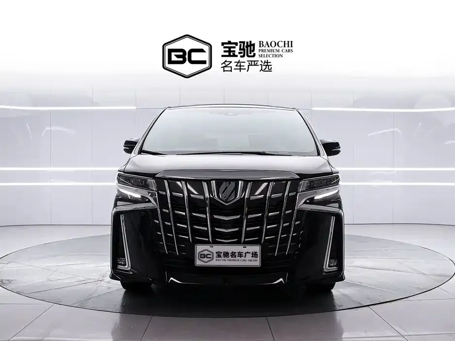 Toyota Alphard — фото 6