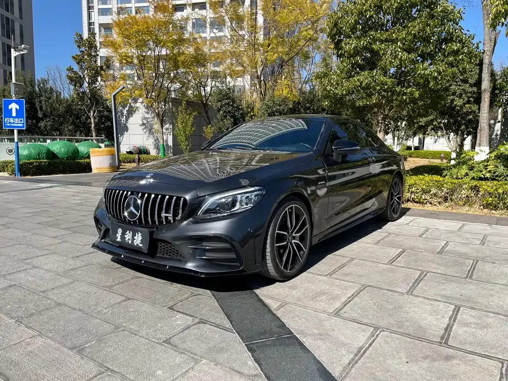 Mercedes-Benz C-Class AMG — фото 1