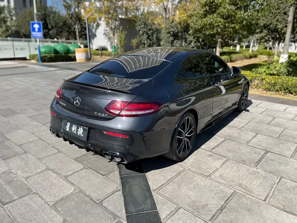Mercedes-Benz C-Class AMG — фото 4