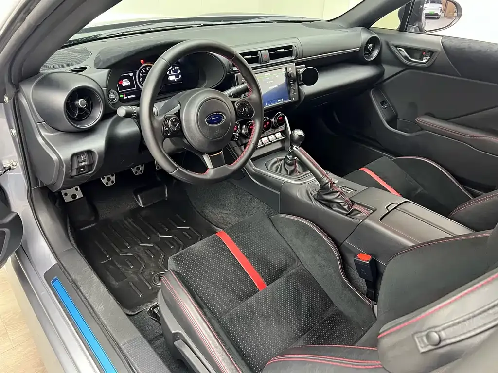 Subaru BRZ — фото 4