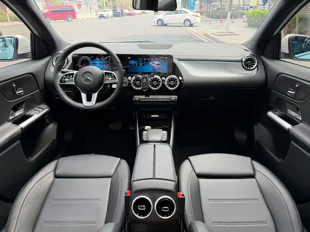 Mercedes-Benz GLA — фото 5
