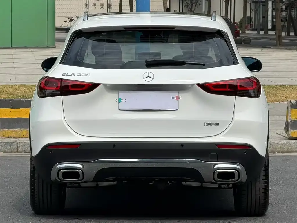 Mercedes-Benz GLA — фото 4