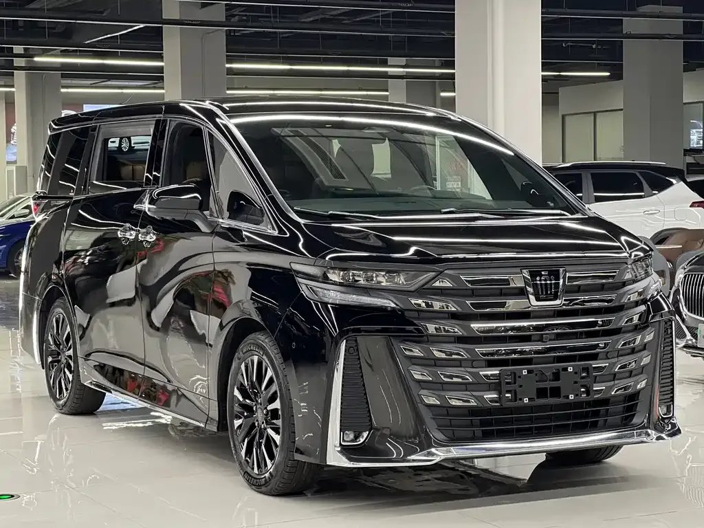 Toyota Vellfire — фото 7
