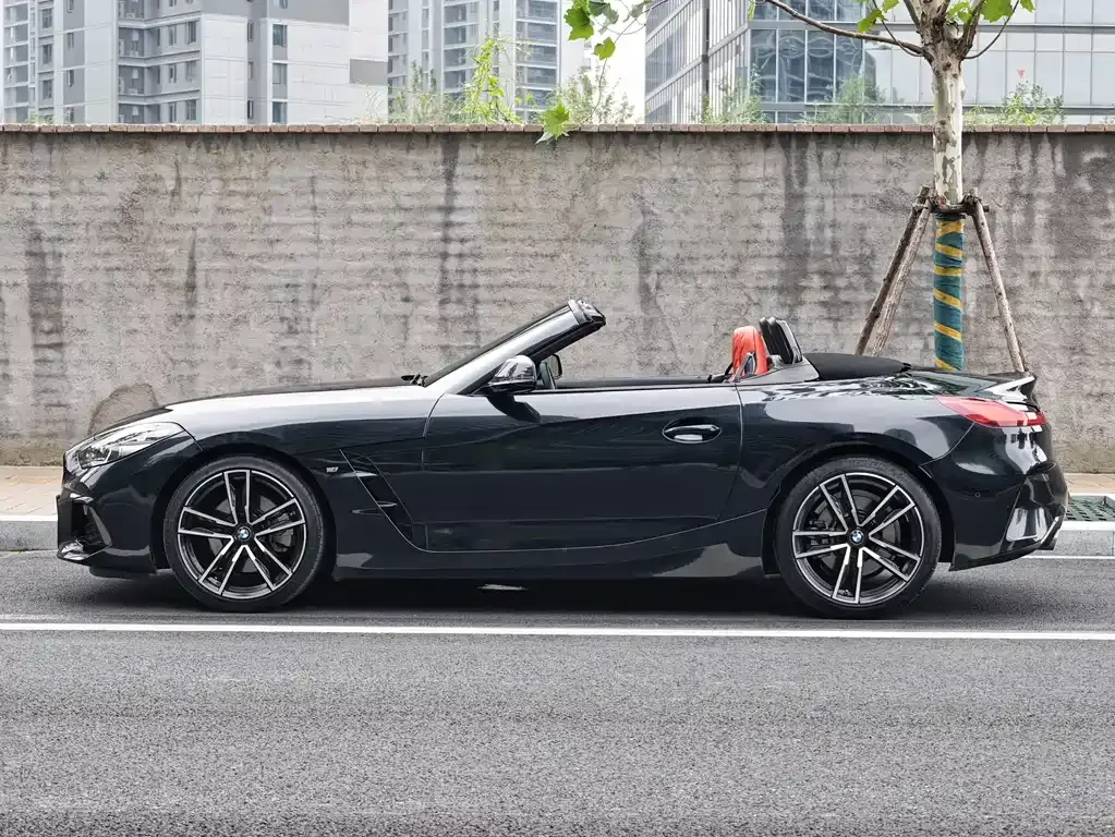 BMW Z4 — фото 9