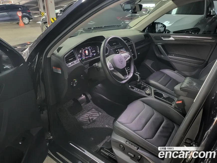 Volkswagen Tiguan — фото 3