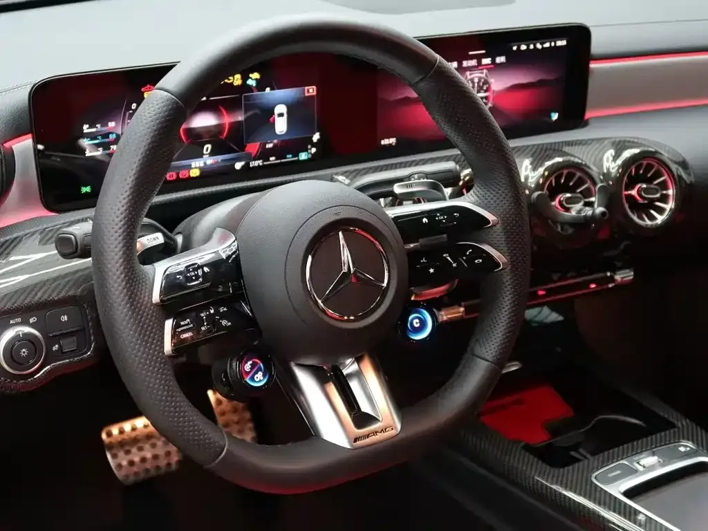 Mercedes-Benz A-Class AMG (Import) — фото 4