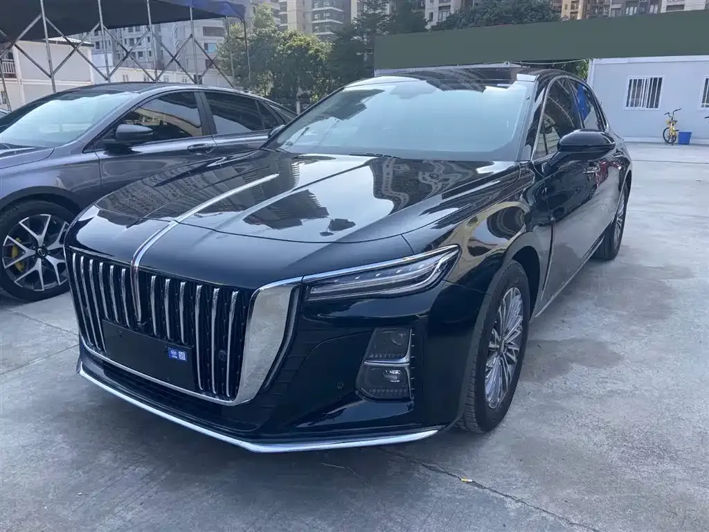Hongqi H5 — фото 1