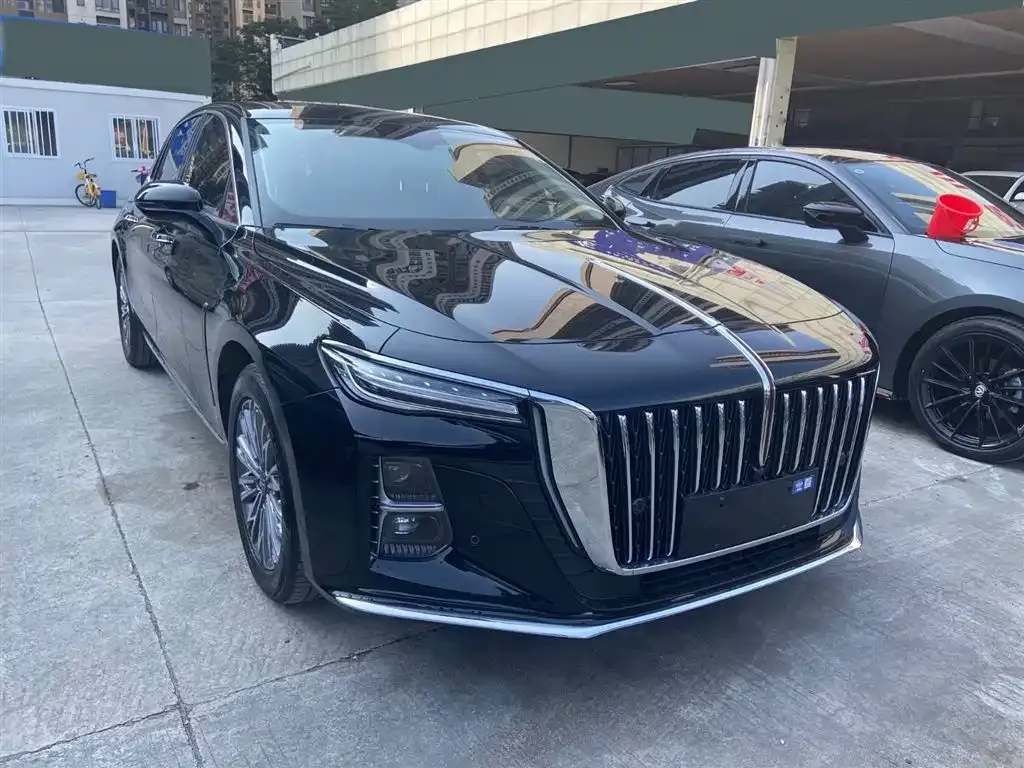 Hongqi H5 — фото 2