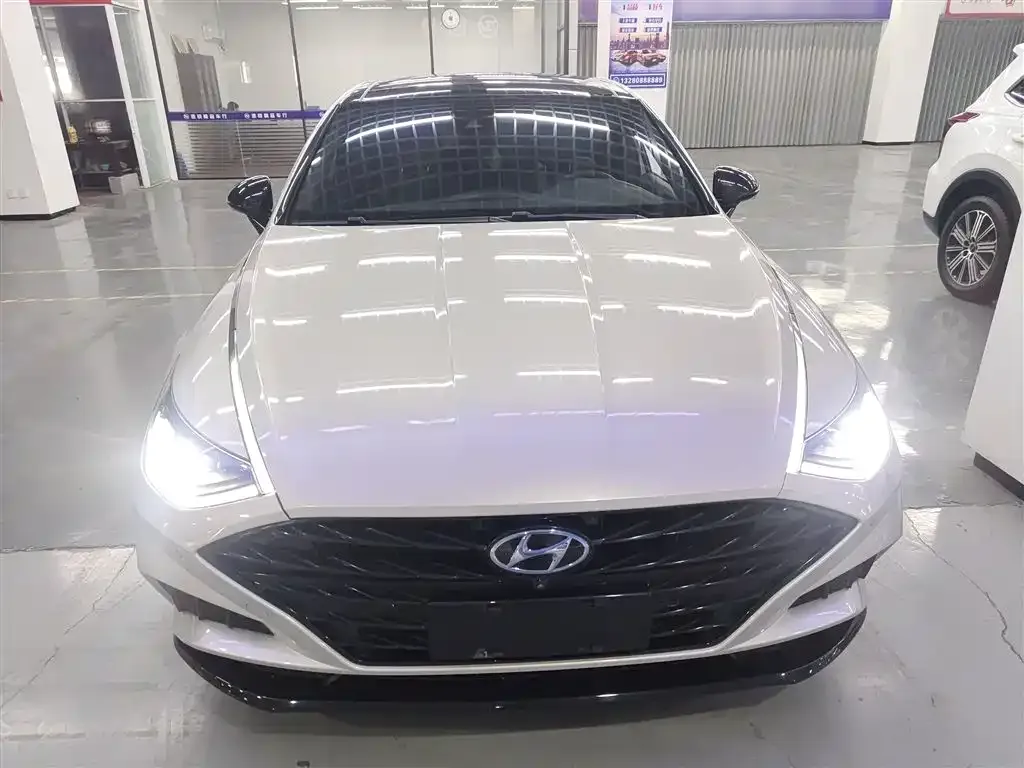 Hyundai Sonata — фото 4