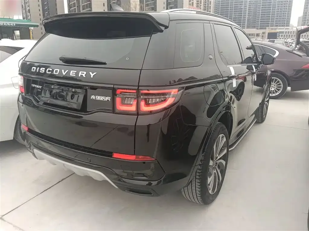 Land Rover Discovery Sport — фото 8