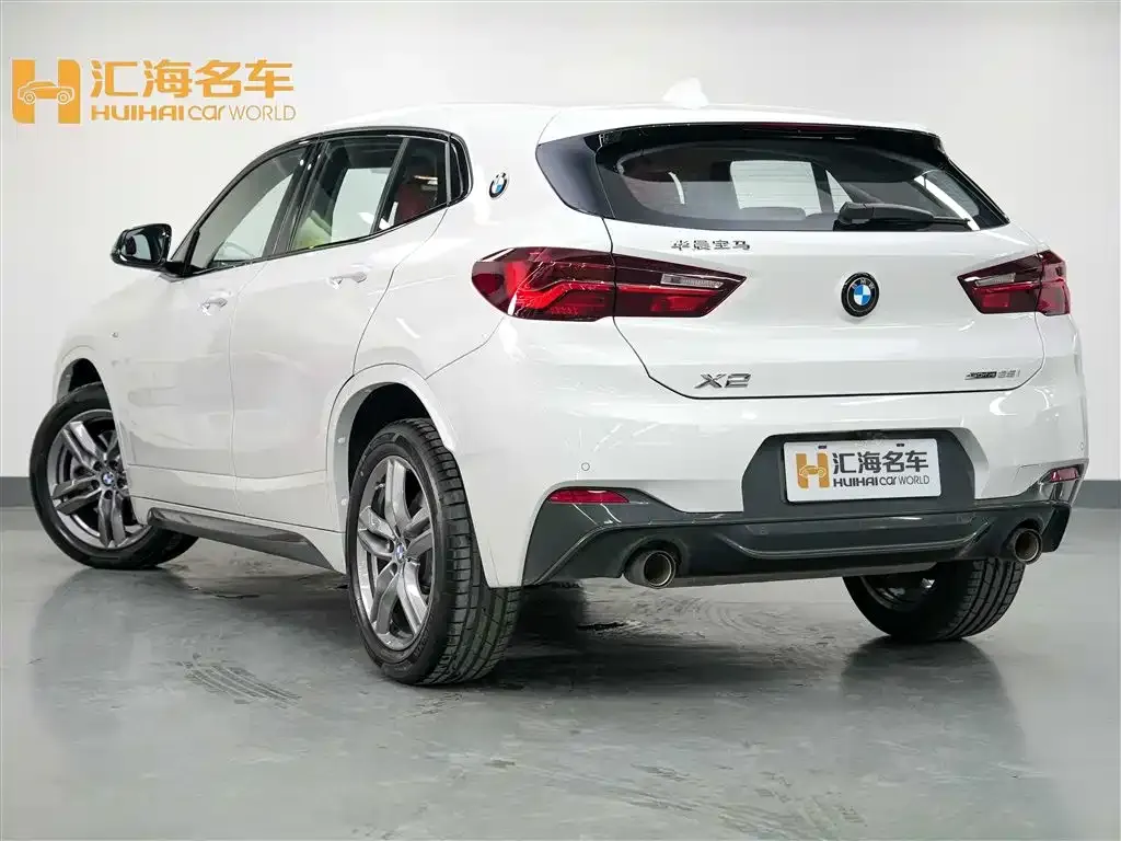 BMW X2 — фото 10