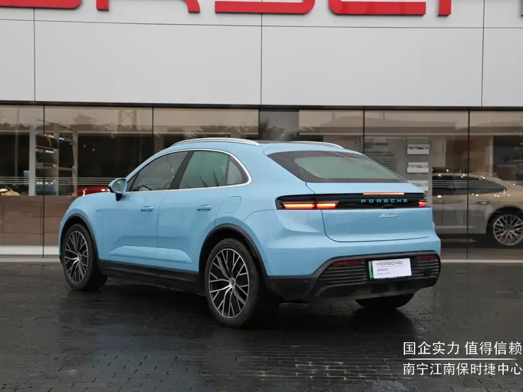 Porsche Macan EV — фото 5