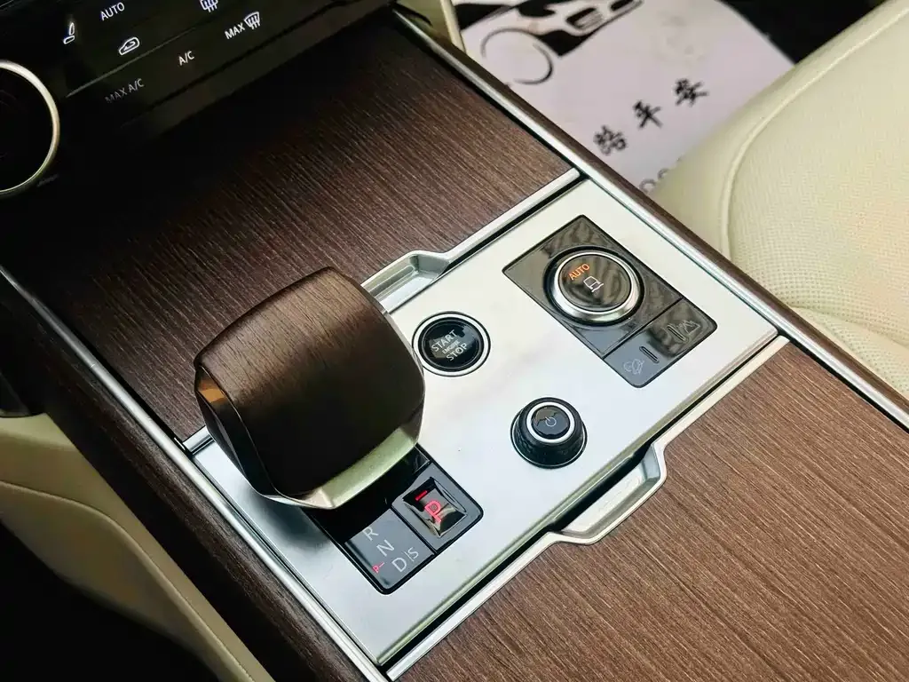 Land Rover Range Rover — фото 10