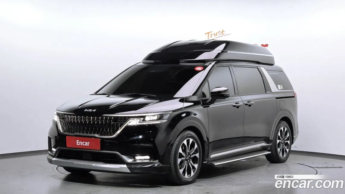 Kia Carnival — фото 1