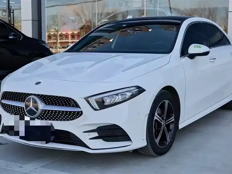 Mercedes-Benz A-Class — фото 1