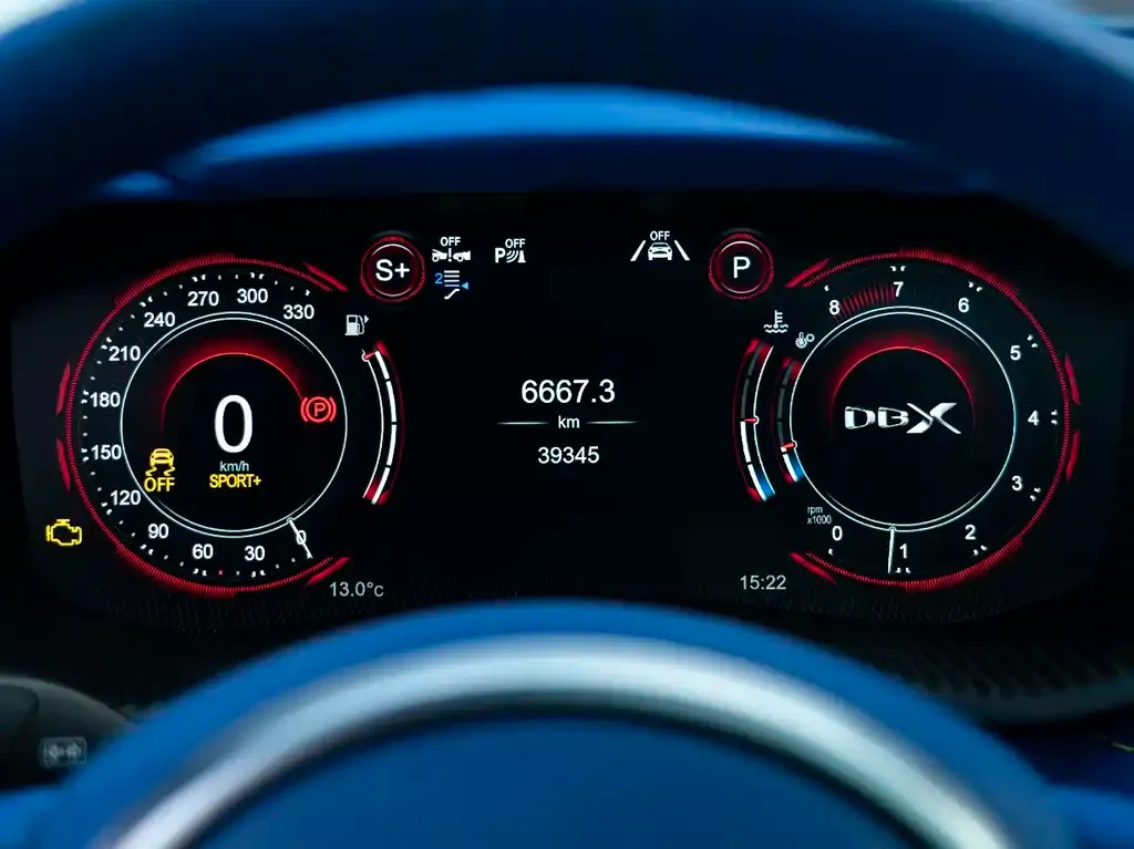 Aston Martin DBX — фото 2