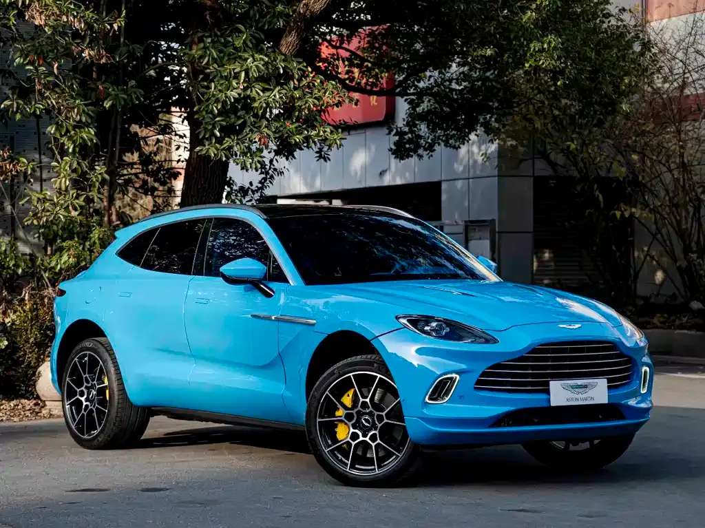 Aston Martin DBX — фото 9