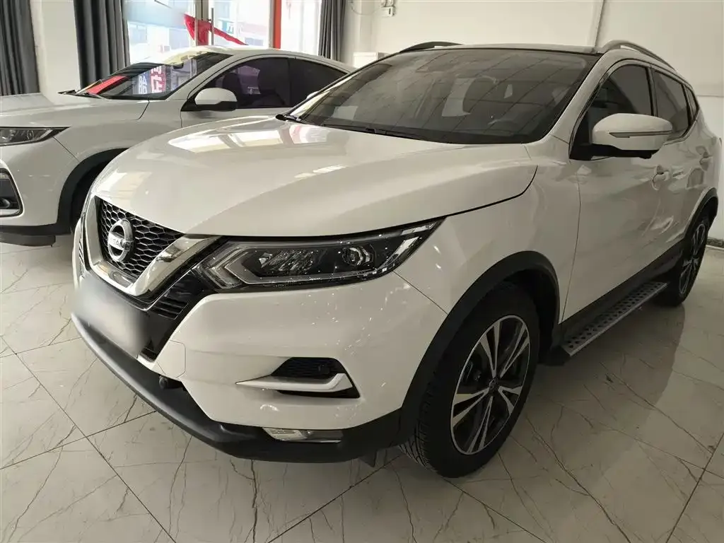 Nissan Qashqai — фото 4
