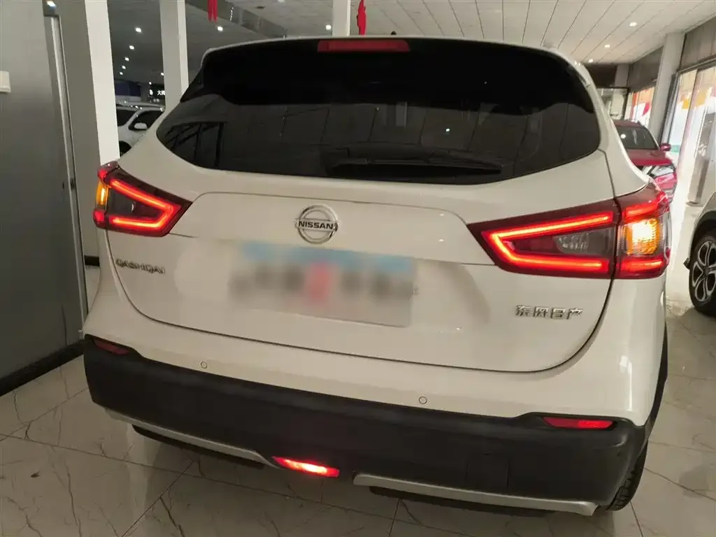 Nissan Qashqai — фото 3