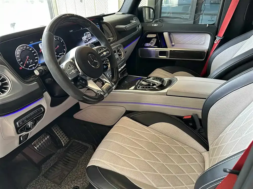 Mercedes-Benz G-Class AMG — фото 10