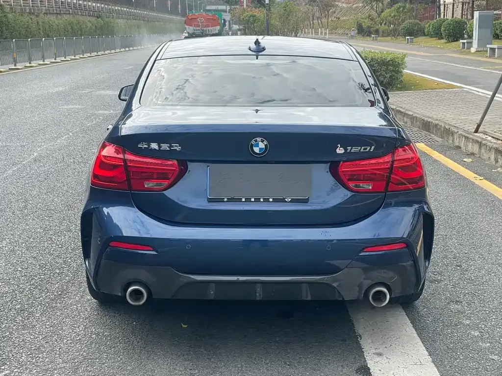 BMW 1 Series — фото 10
