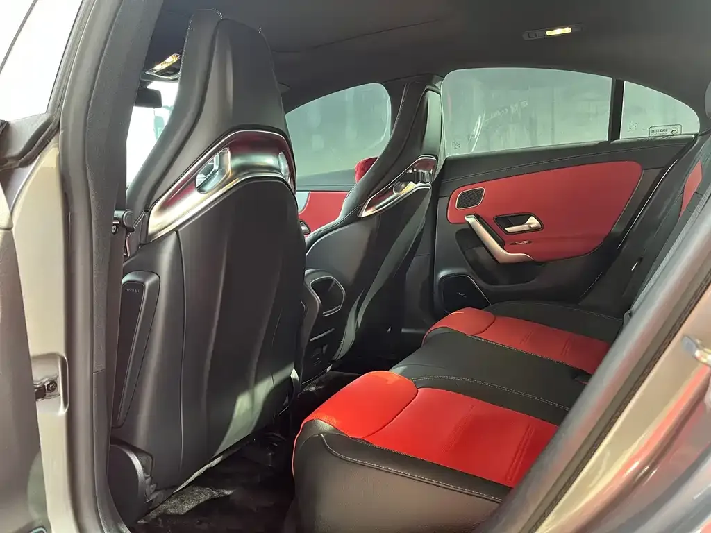 Mercedes-Benz CLA AMG — фото 2