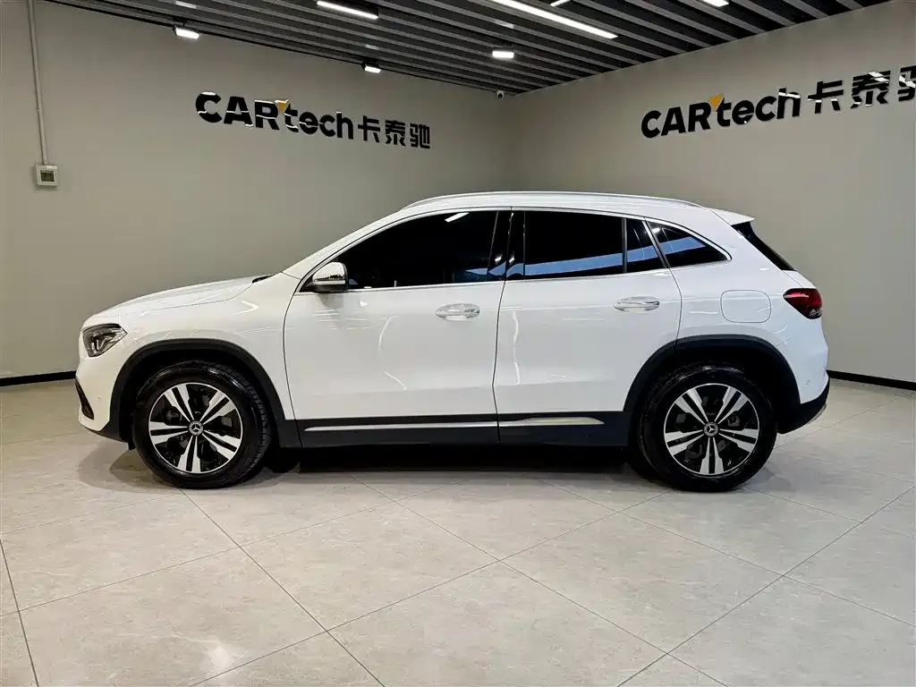 Mercedes-Benz GLA — фото 9