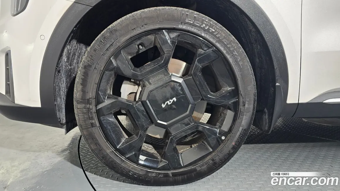 Kia Sorento — фото 4