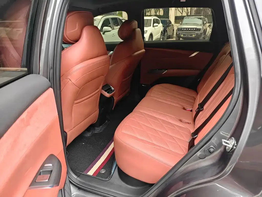 Changan CS75PLUS — фото 2