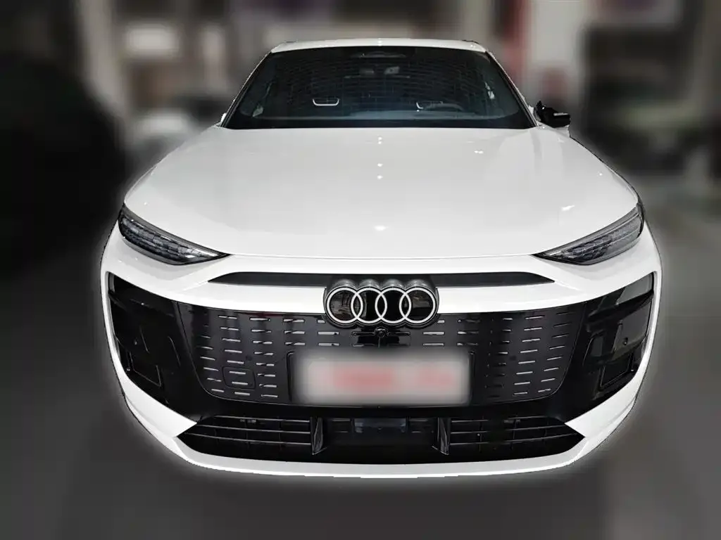Audi Q6L e-tron — фото 6