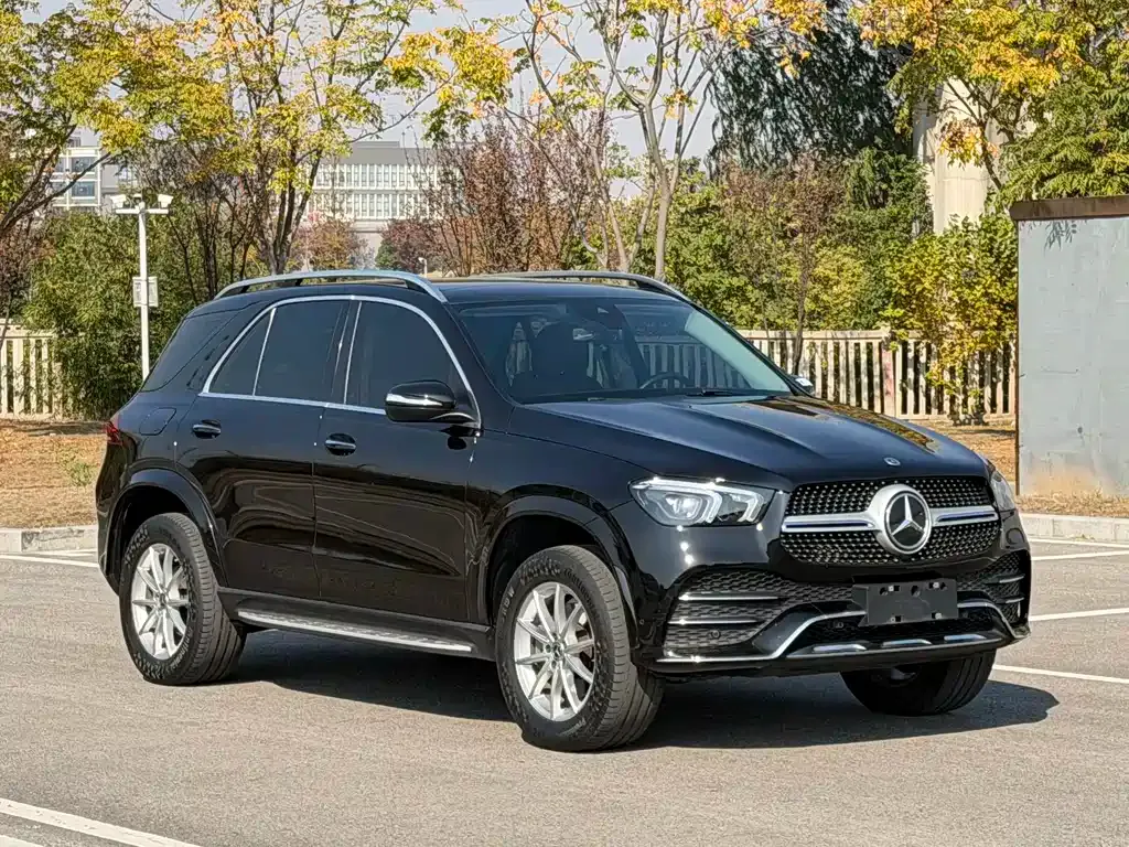 Mercedes-Benz GLE — фото 7