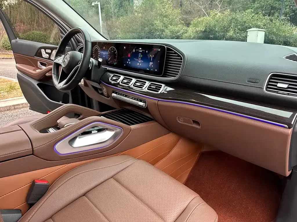 Mercedes-Benz GLE — фото 7