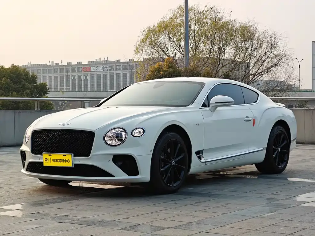 Bentley Continental — фото 1