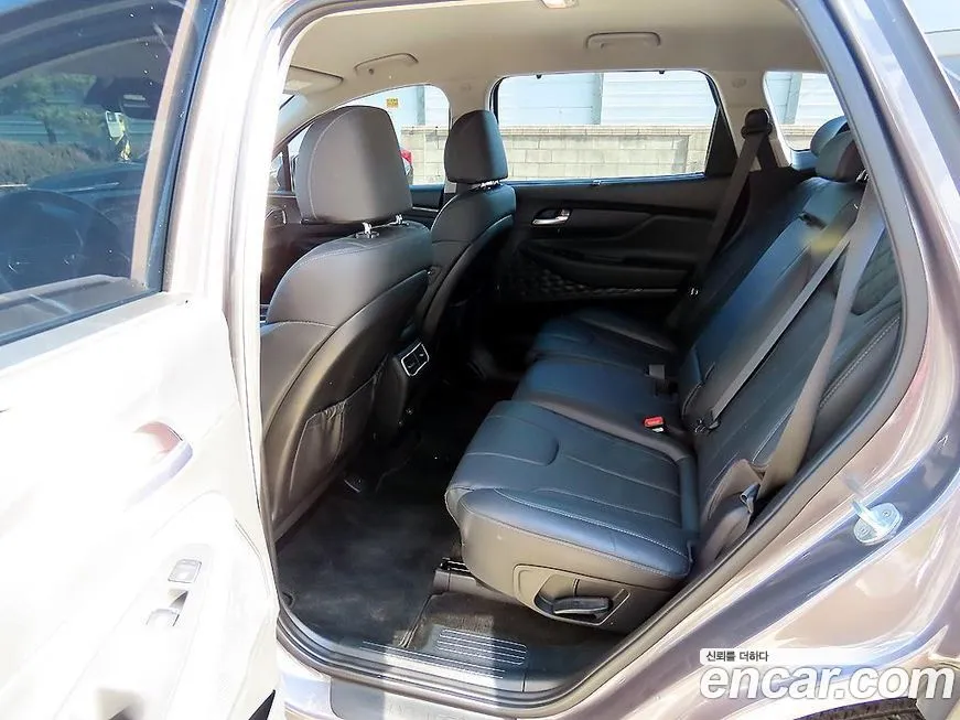 Hyundai Santafe — фото 2