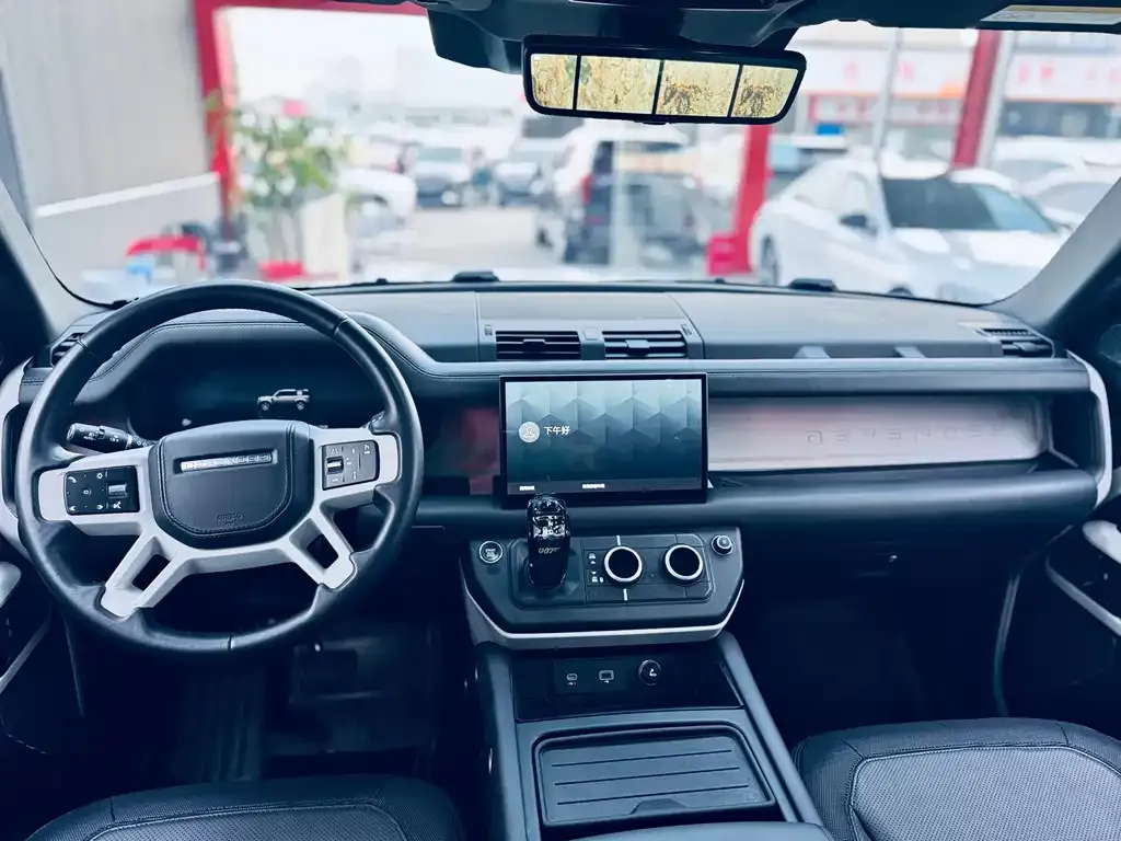 Land Rover Defender — фото 4