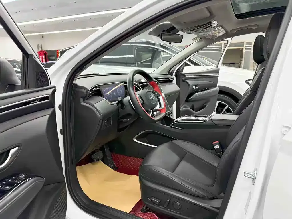 Hyundai Tucson — фото 9