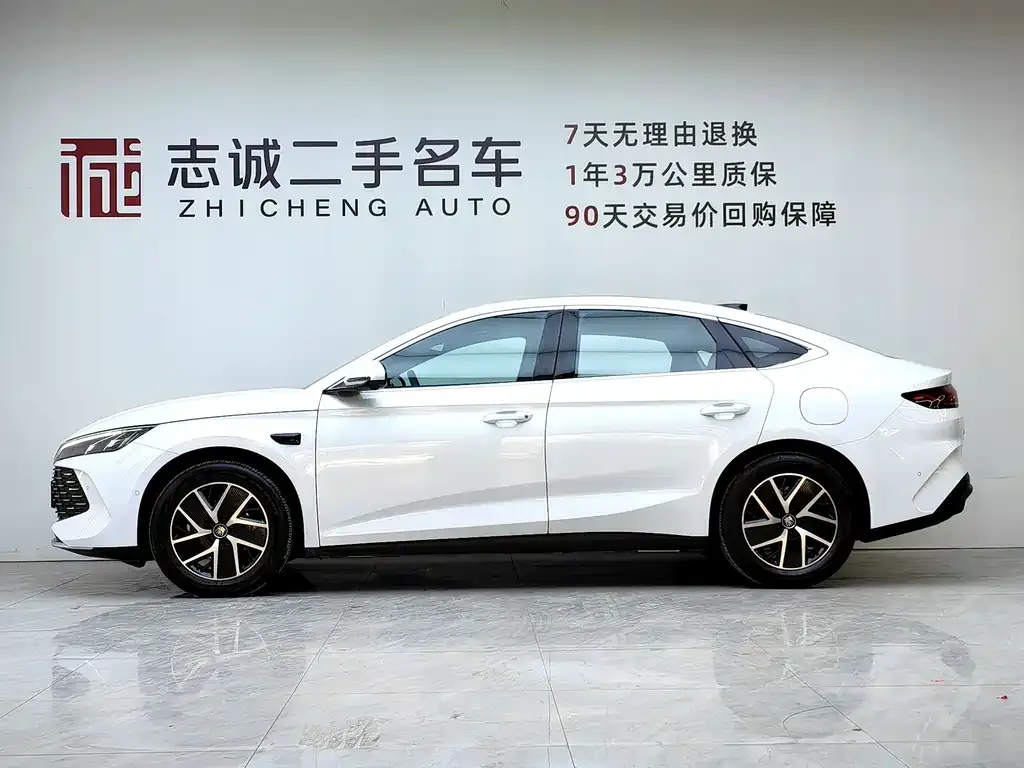 BYD Qin L — фото 9
