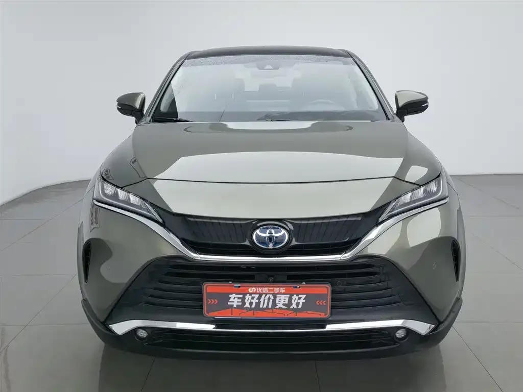 Toyota Harrier — фото 4
