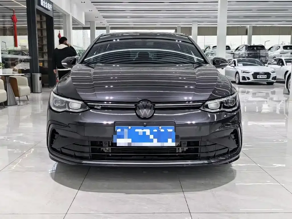 Volkswagen Golf — фото 4
