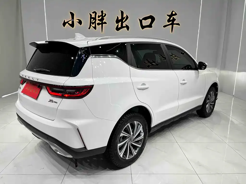 Geely Vision X6 — фото 5