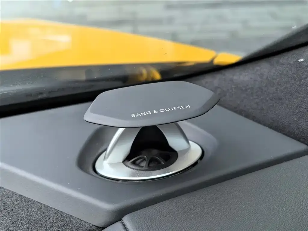 Lamborghini Urus — фото 3