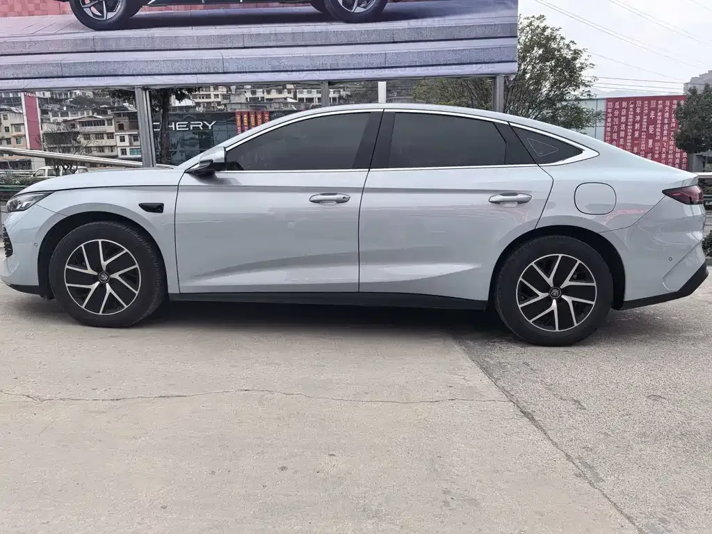 BYD Qin L — фото 6