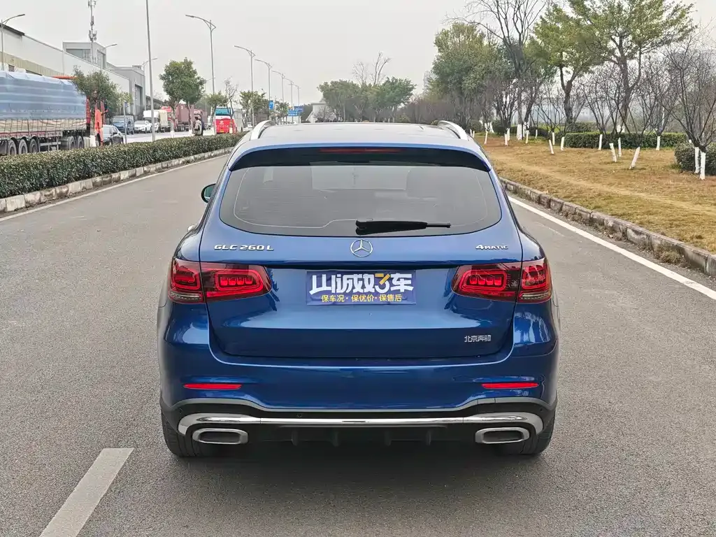 Mercedes-Benz GLC — фото 10