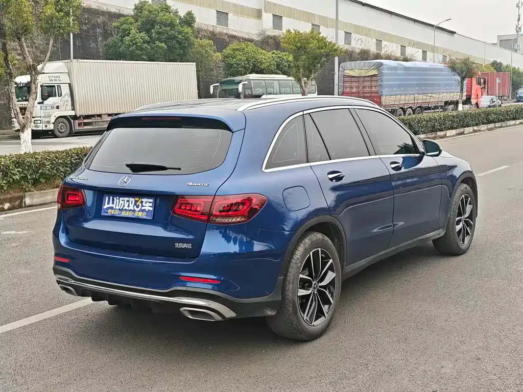 Mercedes-Benz GLC — фото 6
