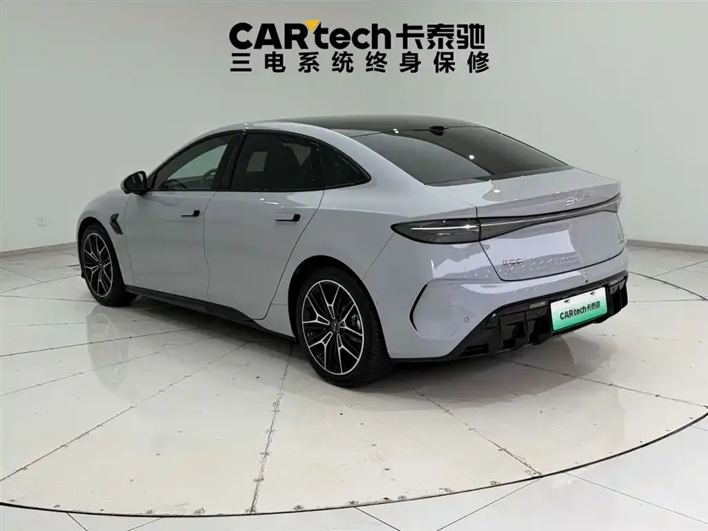 BYD Seal — фото 3