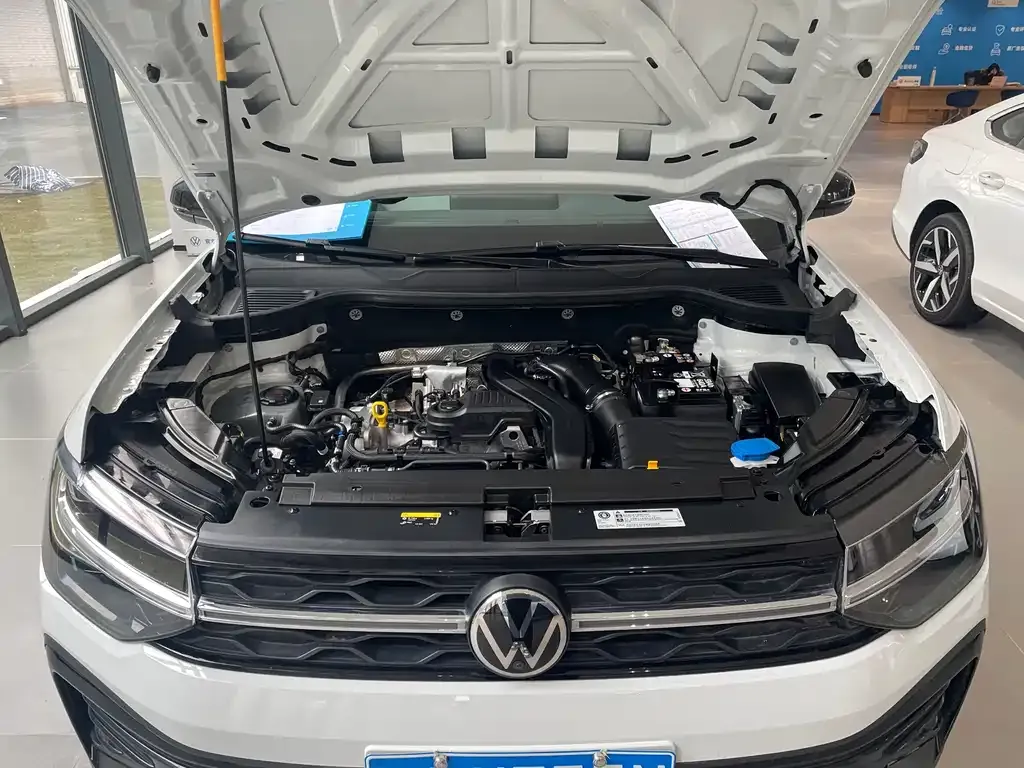 Volkswagen Tharu — фото 4