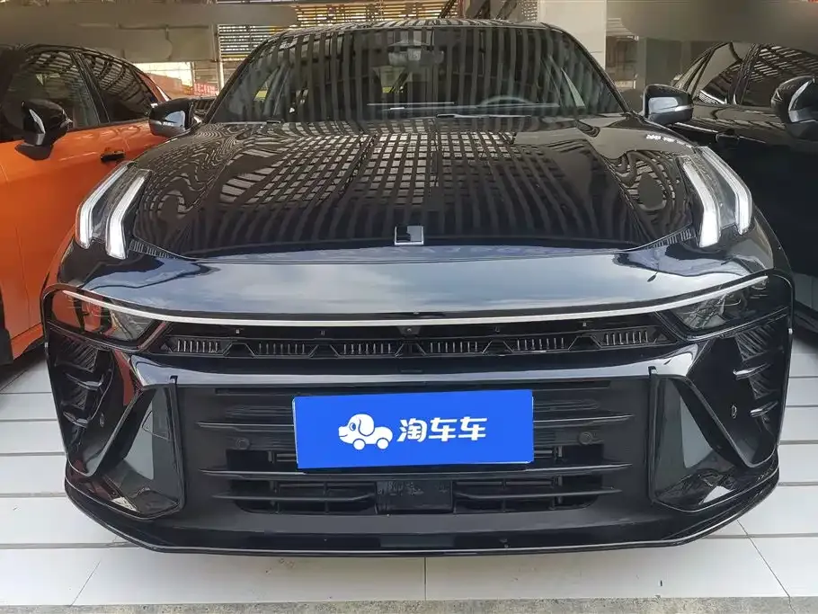 Lynk & Co 03 — фото 10