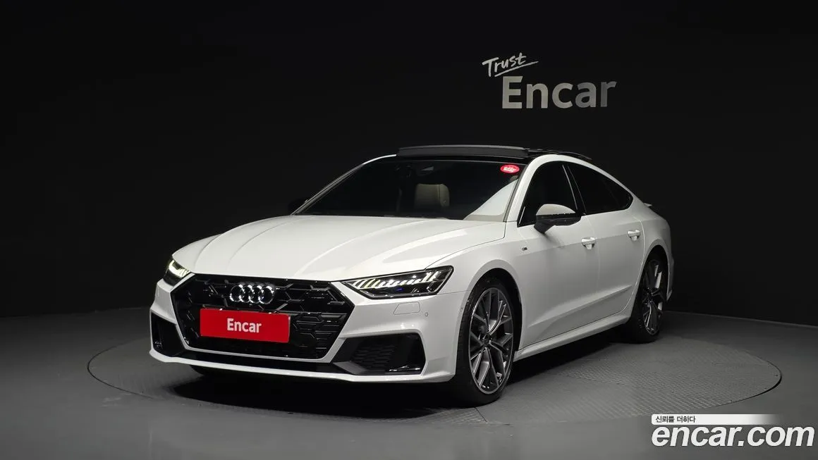 Audi A7 — фото 1
